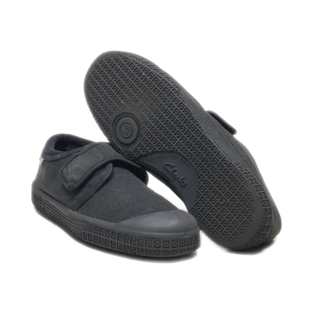 Clarks Sneakers Canvas Black Colour For Kids