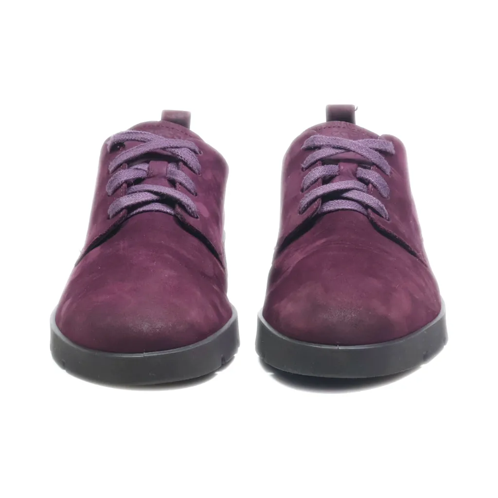 Ecco Low-Top Sneakers Leather Maroon Colour For Women