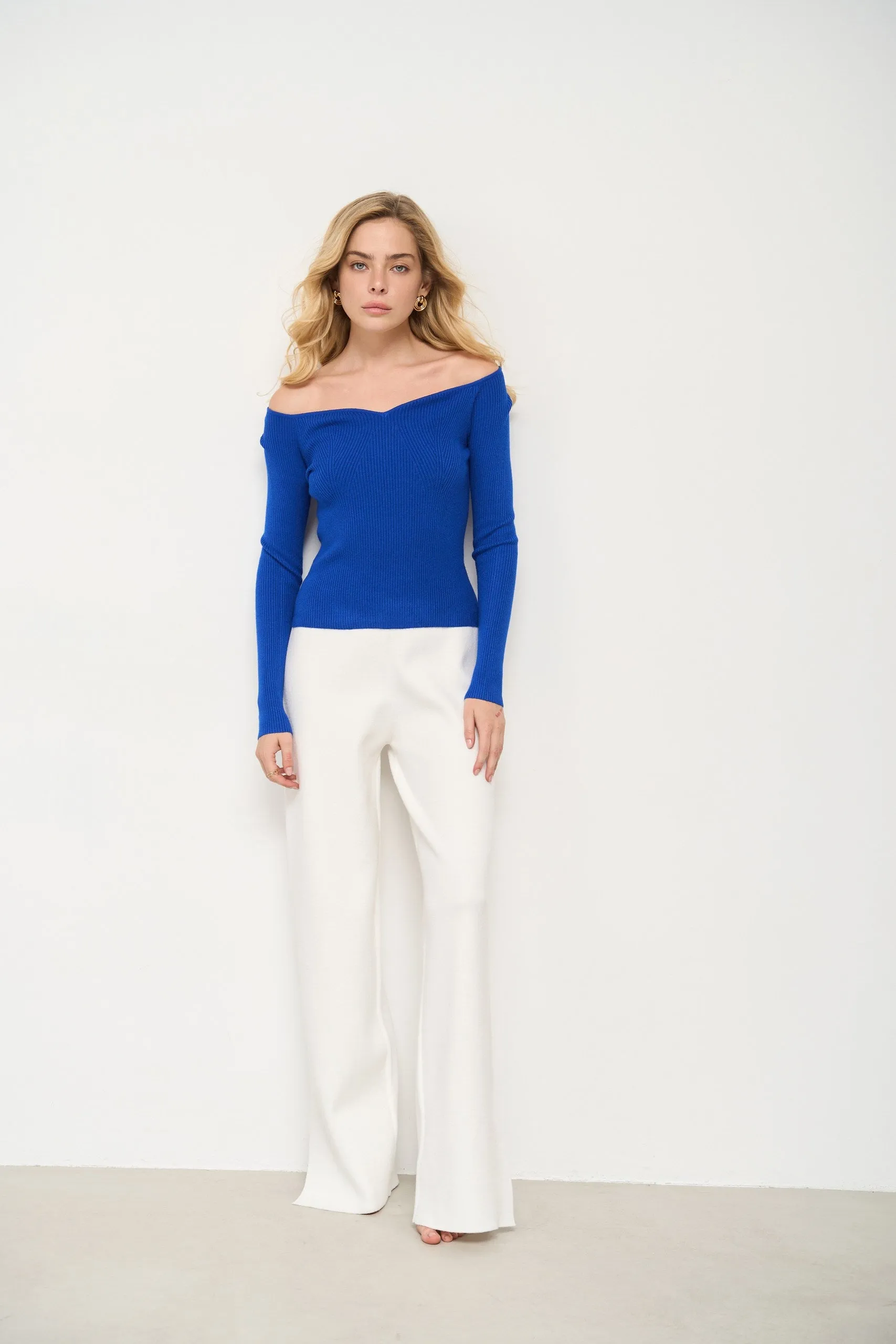 Electric Blue Sweetheart Neckline Ribbed knit Sweater