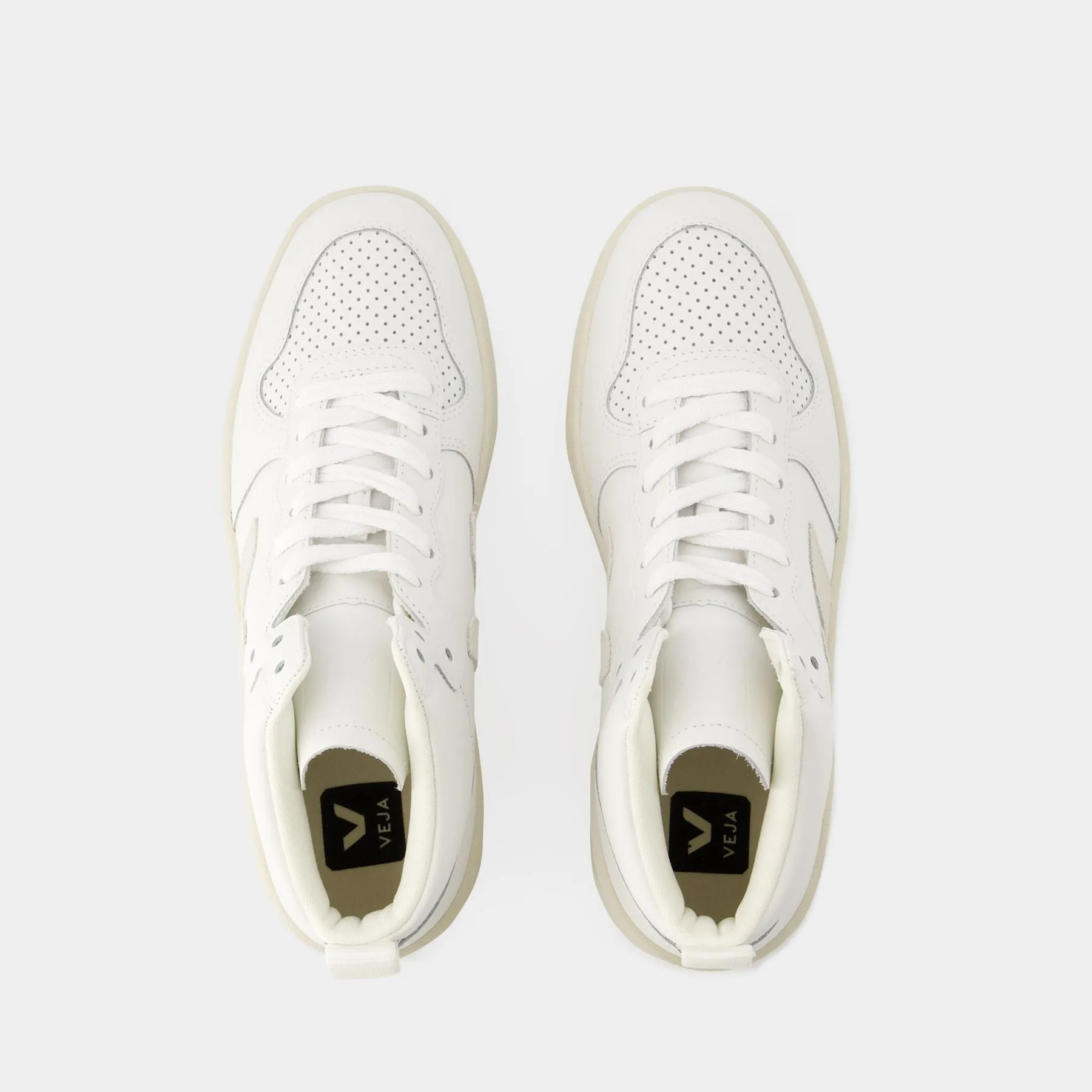 V-15 Sneakers - Veja - Leather - Natural White